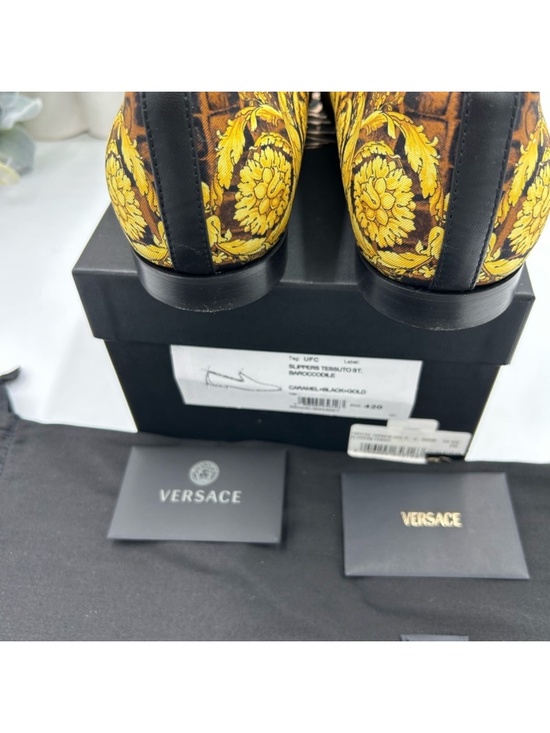 Versace men’s BAROCCO print silk loafers. Size 42. Made in Italy. main image 4